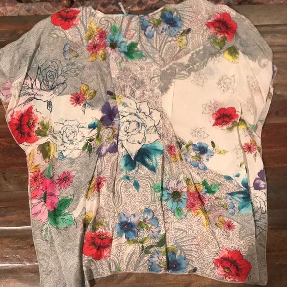 Johnny Was Poncho Top - Picture 8 of 8